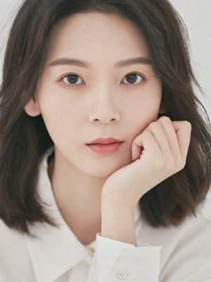 老公和小三出軌后，回到家卻鼻青臉腫。