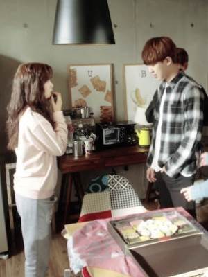 隔壁的小姑娘，乖得讓人心癢