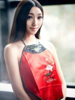 致命愛情紅肚兜