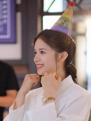 他們四個高考坐我旁邊多