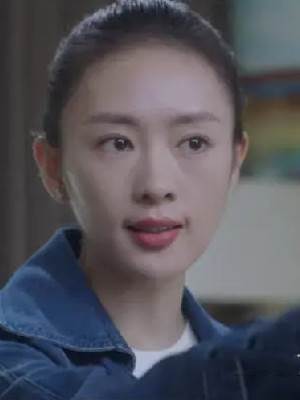 他讓前女友一家住進了我的房