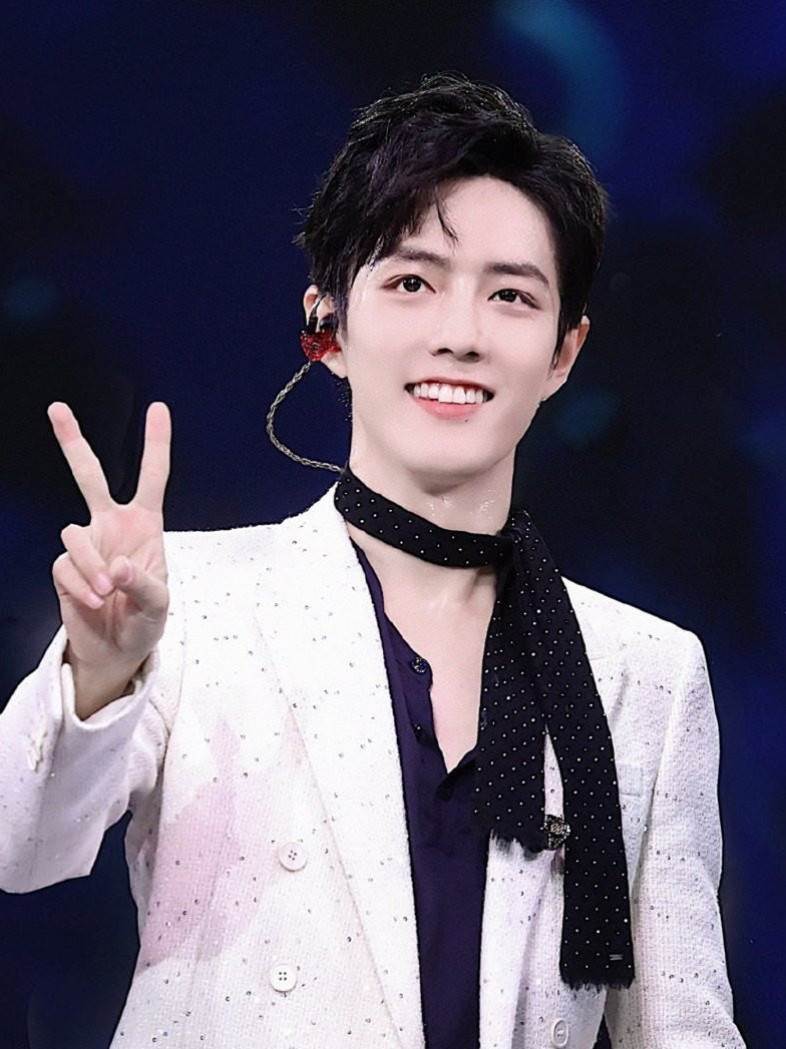 我和我網戀的冤種校霸