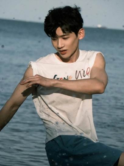 女主她只想躺平收租