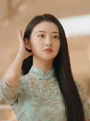 幫頂流懟人後我爆紅了