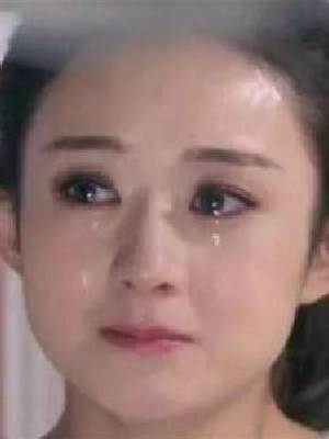 我爸60歲跟女護工生二胎，知道真相后，我卻后悔哭了