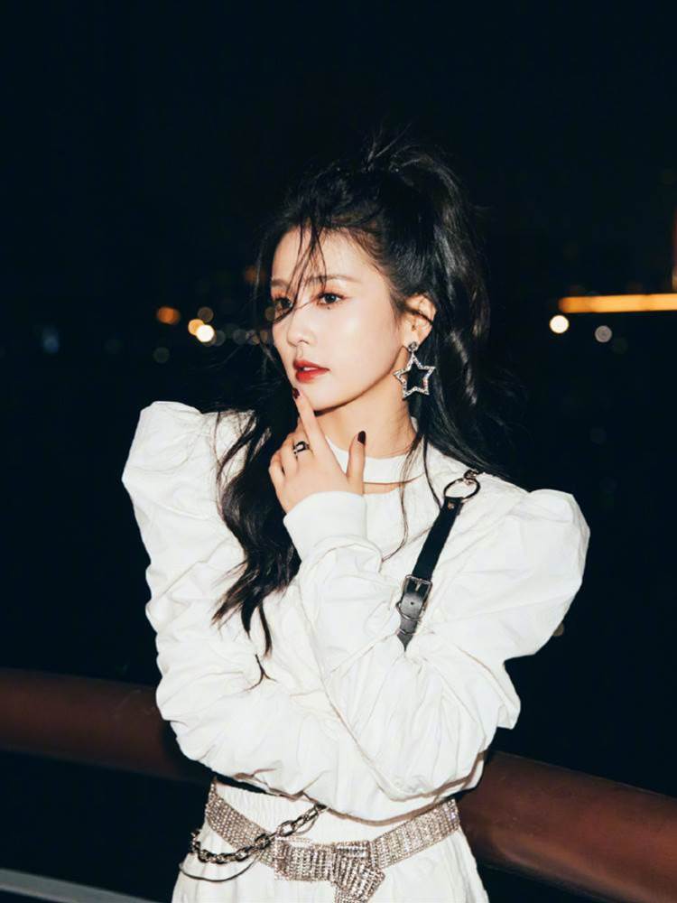 睡在我樓上的前男友